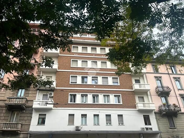 Appartamento bilocale in vendita in Corso Marzo, Milano