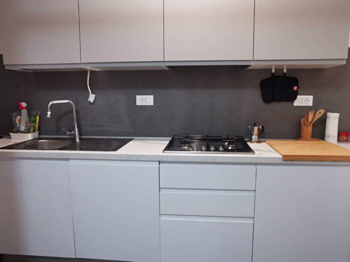 Appartamento quadrilocale in affitto in Via Girolamo Muzio, Guizza, Padova