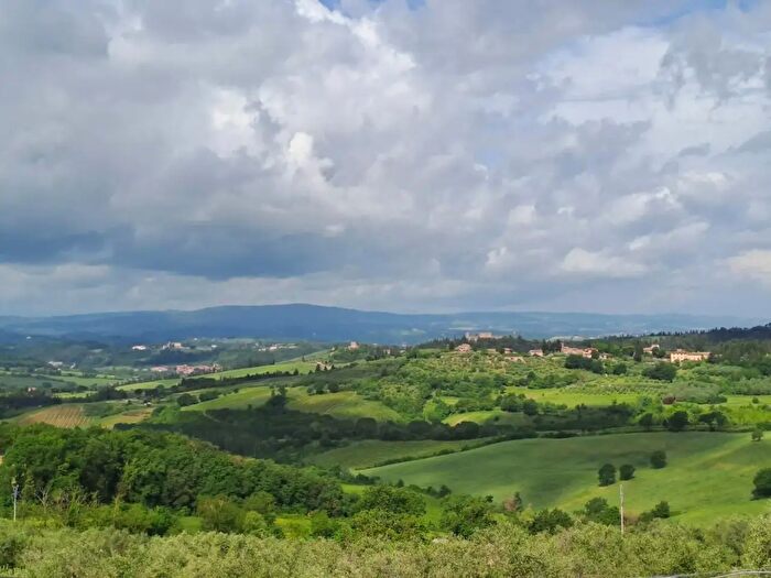 Appartamento trilocale in vendita in Casastieri, Poggibonsi