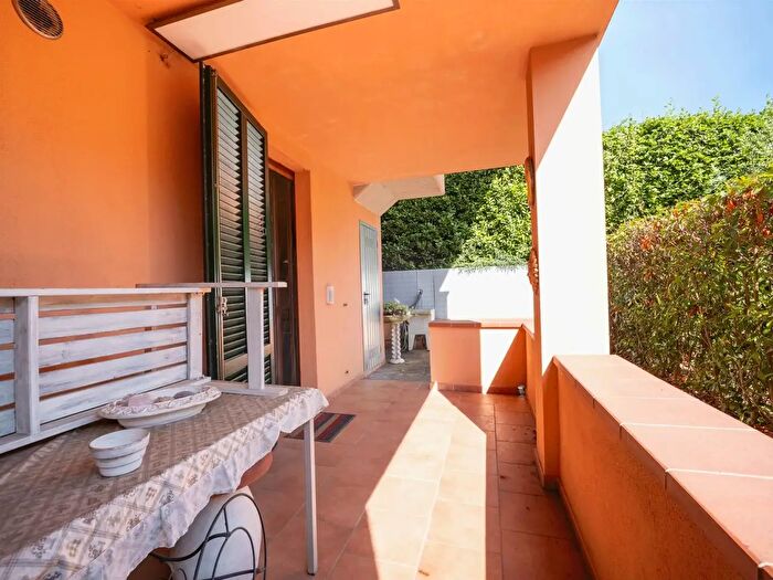 Appartamento quadrilocale in vendita in Via Baracca, Campi Bisenzio