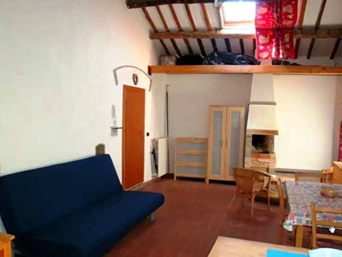 Appartamento monolocale in vendita in Via Garibaldi, Caprarola