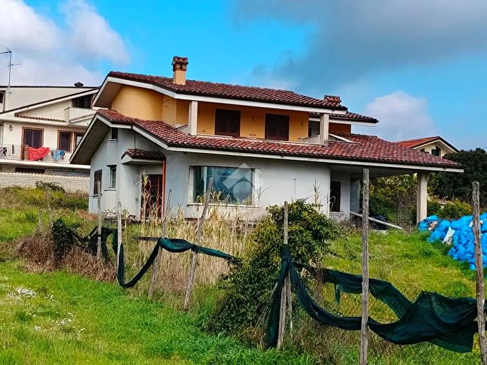 Casa monolocale in vendita in Via Mastrella, Lariano