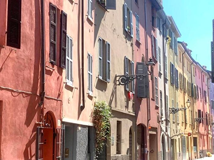 Appartamento bilocale in affitto in Centro Storico, Parma