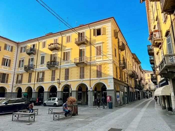 Appartamento bilocale in vendita in Via Italia, Biella