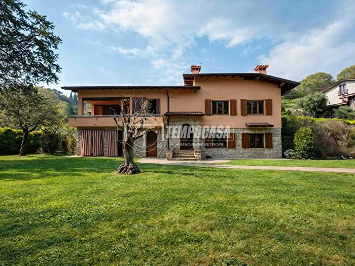 Appartamento in vendita in Botticino