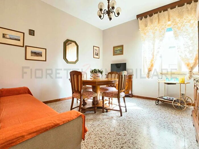 Appartamento trilocale in vendita in Piombino