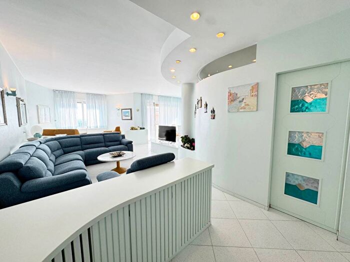 Appartamento quadrilocale in affitto in Corso Europa, Via Roma Borgo Barusso, Alassio