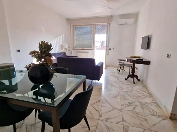 Appartamento quadrilocale in vendita in Carrara