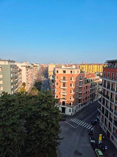 Appartamento trilocale in affitto in Piazza Adigrat, Plebisciti Susa, Milano