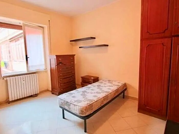 Appartamento quadrilocale in affitto in Via Lago Tana, Roma
