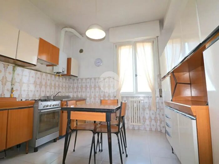 Appartamento bilocale in vendita in Via I Maggio, Rho