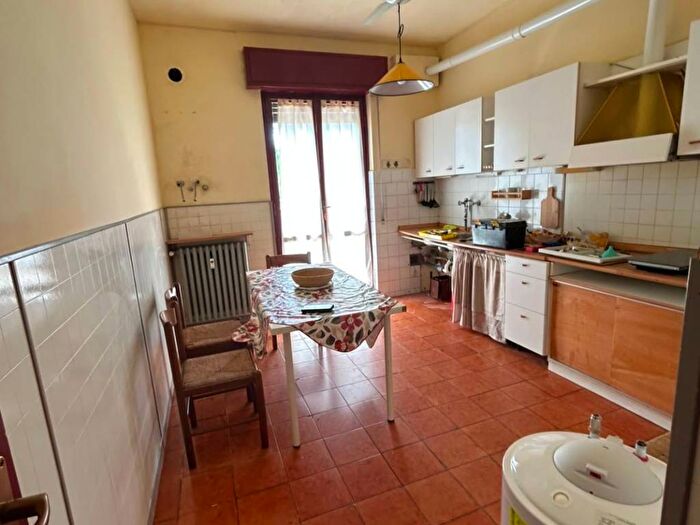 Appartamento trilocale in affitto in Via Bernardino de' Conti, Centro Storico, Pavia