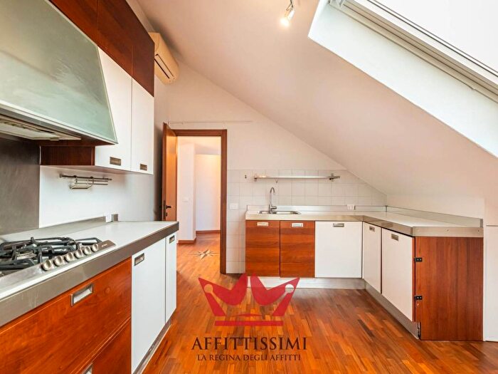 Casa trilocale in affitto in Via Donatello, Città Studi, Milano