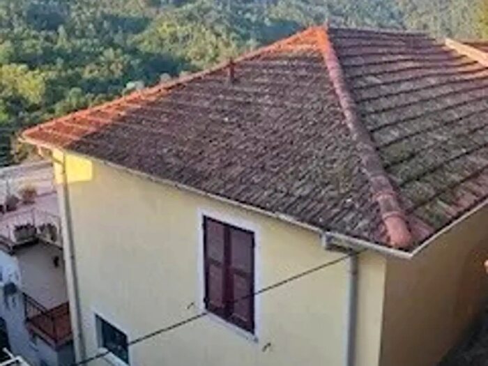 Casa con 5 locali in vendita in Via Borgoratti, Carro