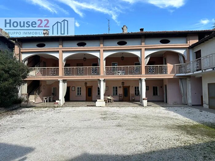 Case in Vendita e in Affitto - 3