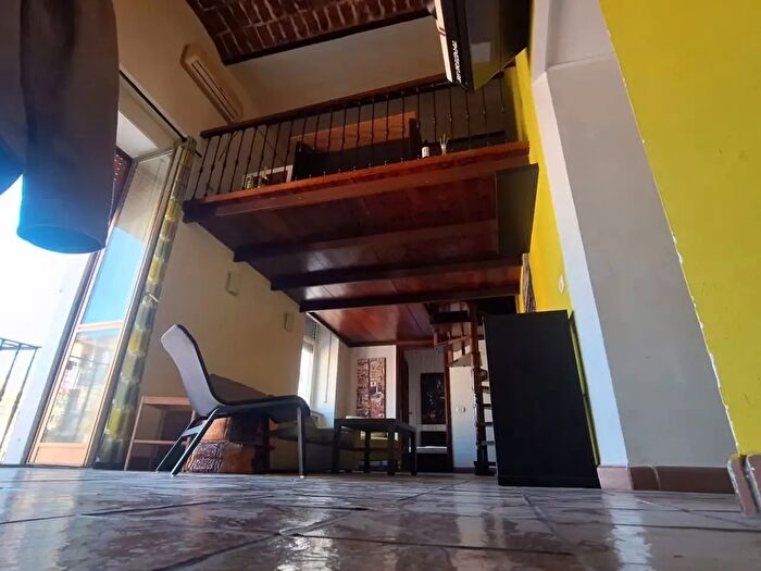 Appartamento trilocale in vendita in Via Tommaso Cornelio, Napoli