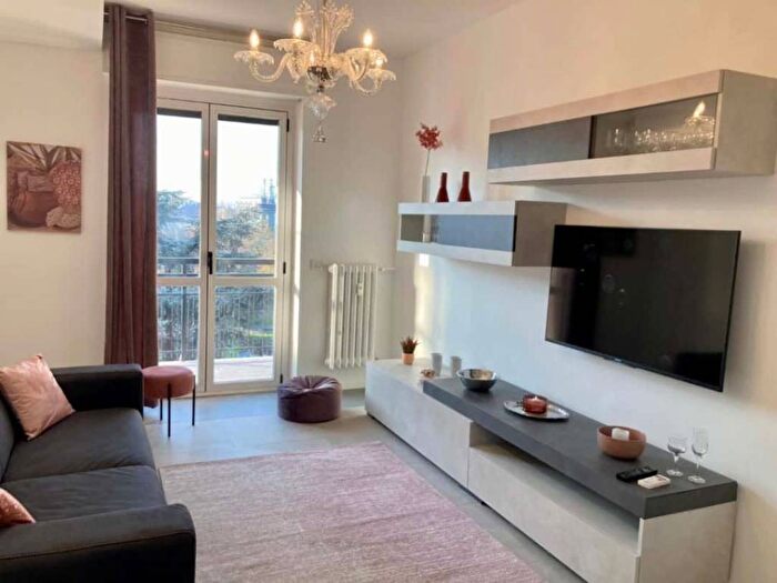 Appartamento bilocale in affitto in Via Frà Cristoforo, Cantalupa San Paolo, Milano