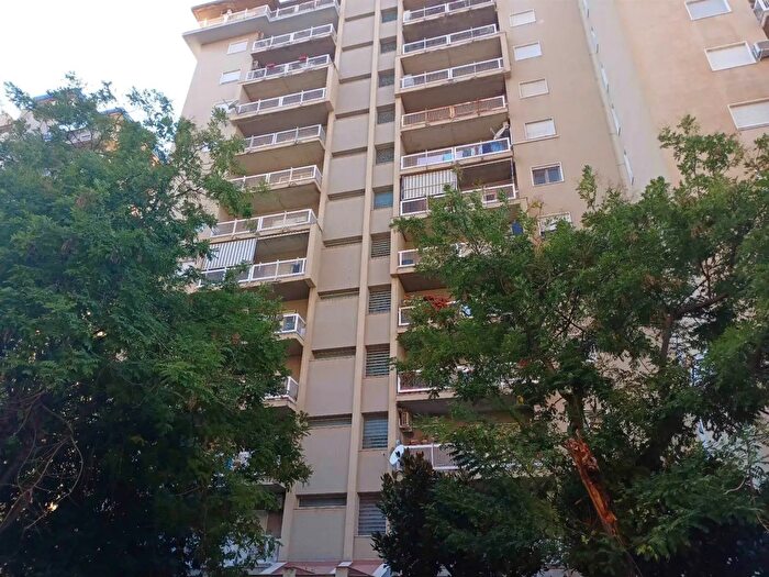 Appartamento quadrilocale in vendita in Via Domenico Russo, Palermo