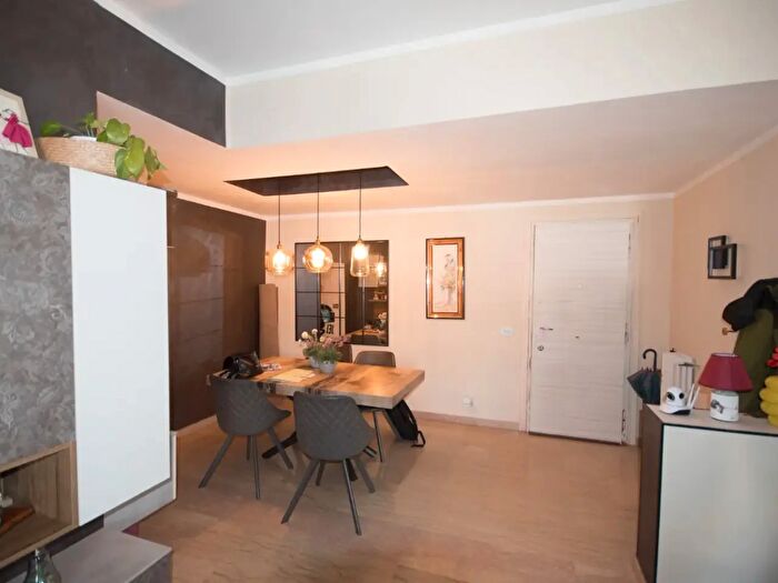 Appartamento trilocale in vendita in Via Nicolò da Pistoia, Roma