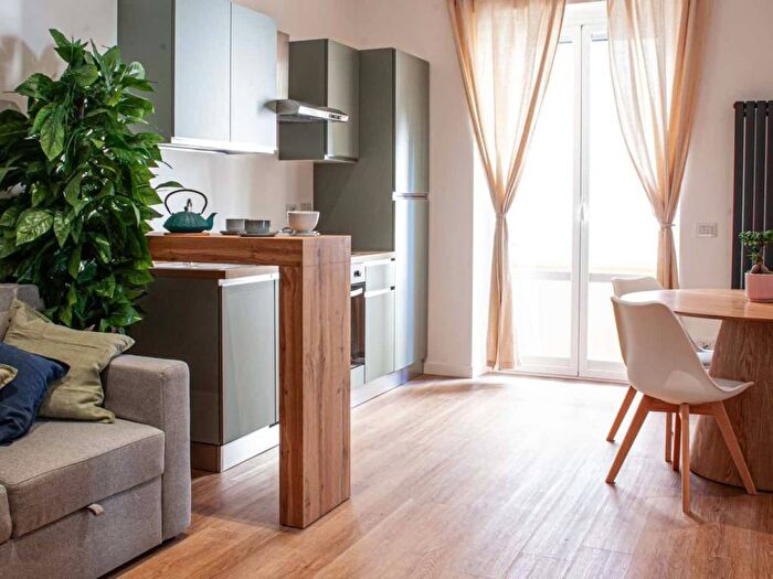 Appartamento bilocale in affitto in Via Edoardo Jenner, Colli Portuensi Casaletto, Roma