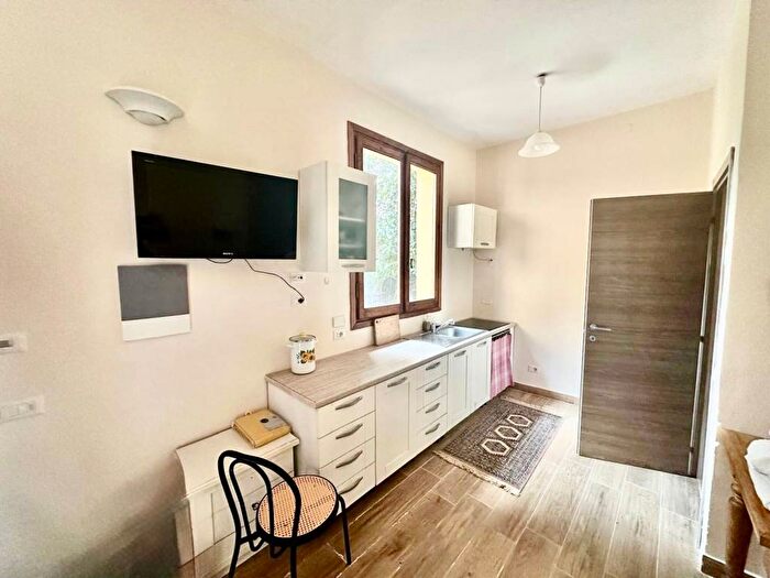 Appartamento bilocale in affitto in Via Lazzera, Carmignano