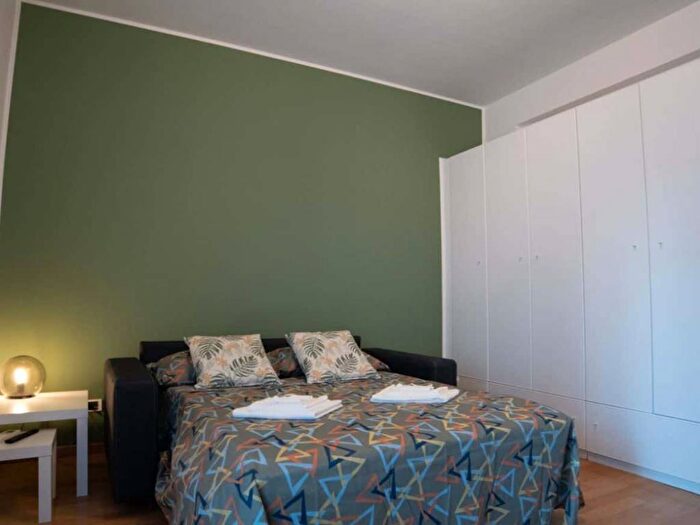 Appartamento in affitto in Via Giorgio Washington, Solari, Milano