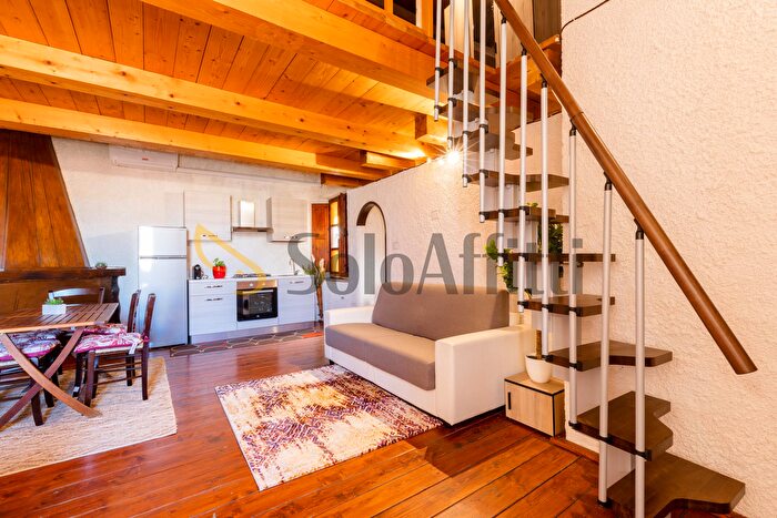 Appartamento monolocale in affitto in Via XX Settembre, Olbia