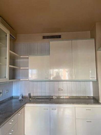 Appartamento con 6 locali in affitto in Bonaria, Cagliari