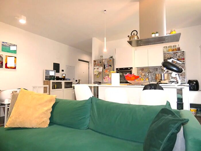 Appartamento con 6 locali in vendita in Via Sant Alberto, Genova