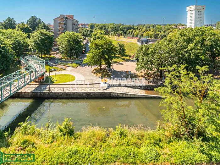 Appartamento bilocale in vendita in Via Nuoro, Milano