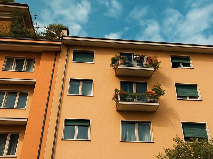 Appartamento trilocale in affitto in Via Vincenzo Civerchio, Zara, Milano