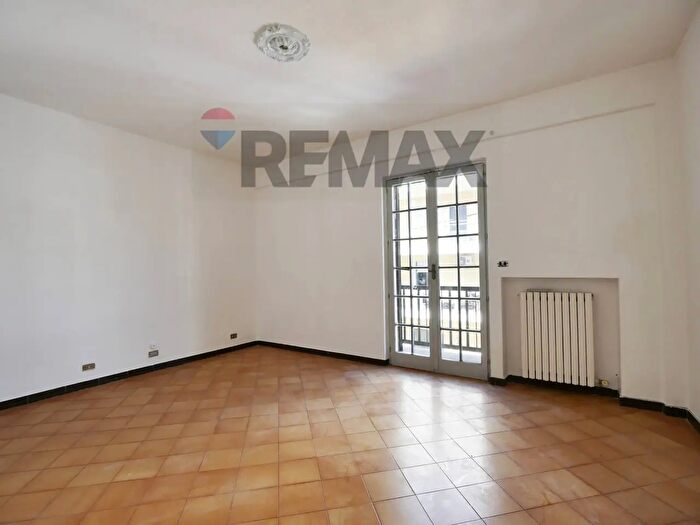Appartamento trilocale in vendita in Via Giuseppe Garibaldi, Capurso
