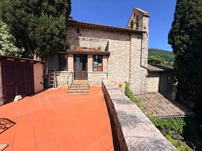 Casa con 6 locali in vendita in Vicolo San Lorenzo, Assisi
