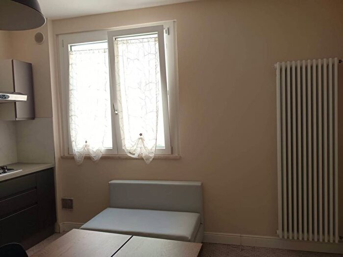 Appartamento quadrilocale in affitto in Via Gamba, Centro Storico, Ravenna
