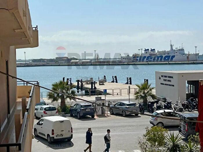 Casa con 6 locali in vendita in Via San Cristoforo, Trapani