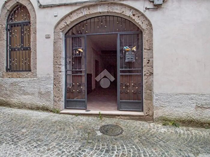Appartamento quadrilocale in vendita in Via G Marconi, Castel Sant'Angelo