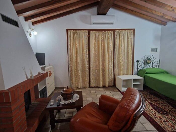 Appartamento monolocale in affitto in Viale Antonio Gramsci, Centro, Fucecchio