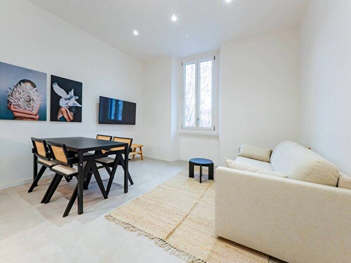 Appartamento bilocale in affitto in Viale Umbria, Porta Romana Medaglie dOro, Milano