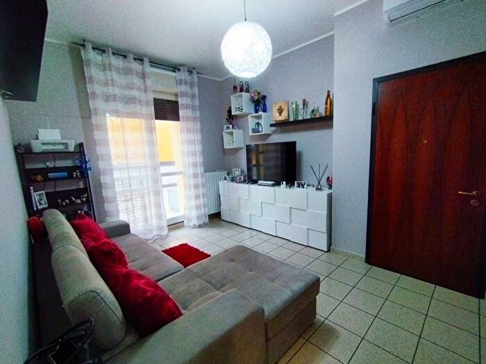 Appartamento bilocale in affitto in Largo Fratelli Cairoli, Centro, Rubiera