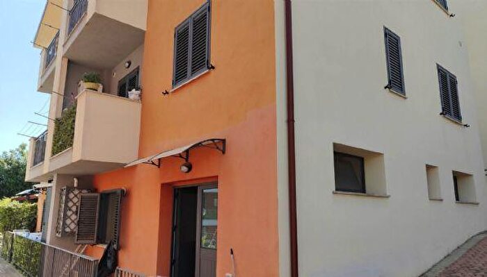 Appartamento trilocale in vendita in Via Bertoni, Rende