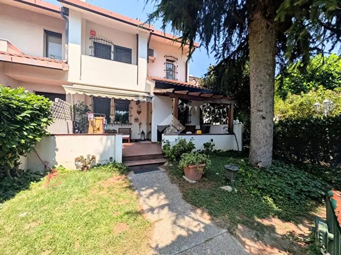 Casa quadrilocale in vendita in Villa a Schiera Via Gorizia, Preganziol