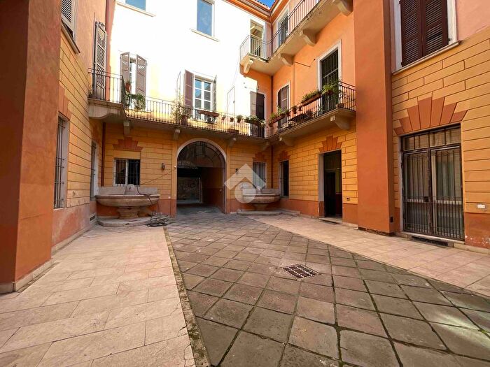 Appartamento bilocale in affitto in Contrada Mangano, Brescia