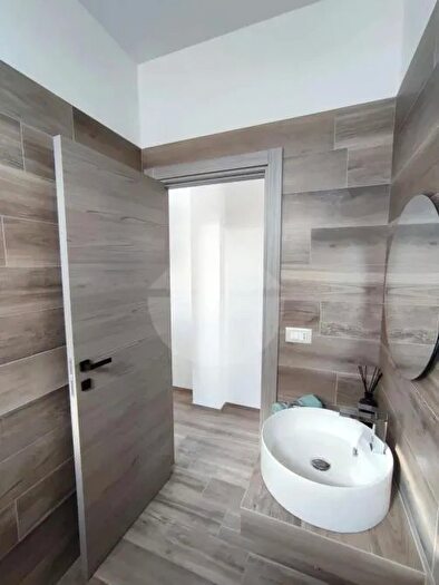 Casa con 5 locali in vendita in Minturno