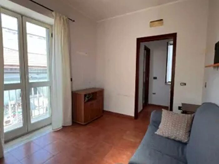 Appartamento con 6 locali in affitto in Via Corso Umberto I Snc, Cimitile