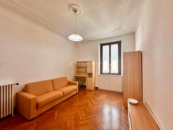 Appartamento trilocale in affitto in Viale Monza, Milano