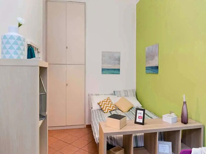 Appartamento monolocale in affitto in Via Perugino, Milano