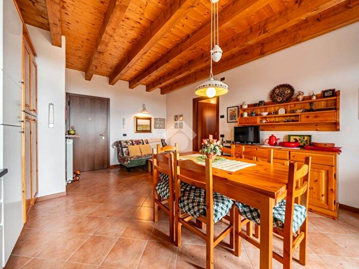 Appartamento bilocale in affitto in Villaggio Stele Cimbra, Bosco Chiesanuova
