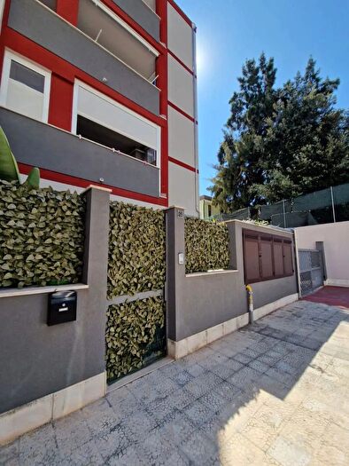 Appartamento trilocale in vendita in Via Don Tommaso Stile, Brindisi