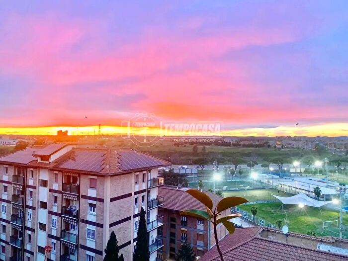 Appartamento con 5 locali in vendita in Roma