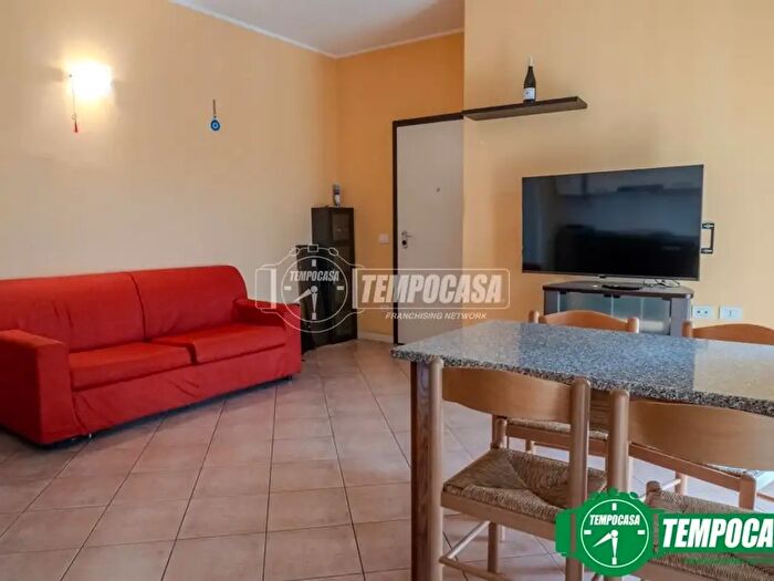 Appartamento bilocale in vendita in Via San Benedetto, Cremosano